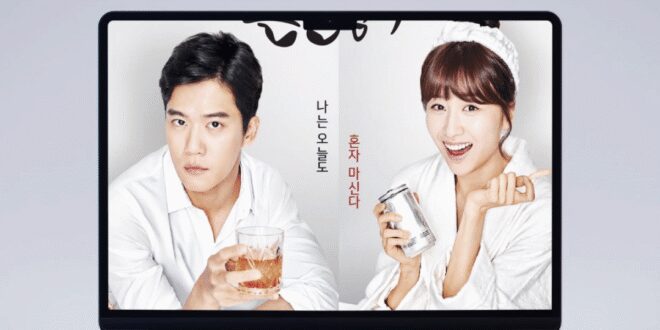 Drinking Solo (2016): Sinopsis Lengkap, Review, dan Daftar Pemain Drama Komedi Romantis