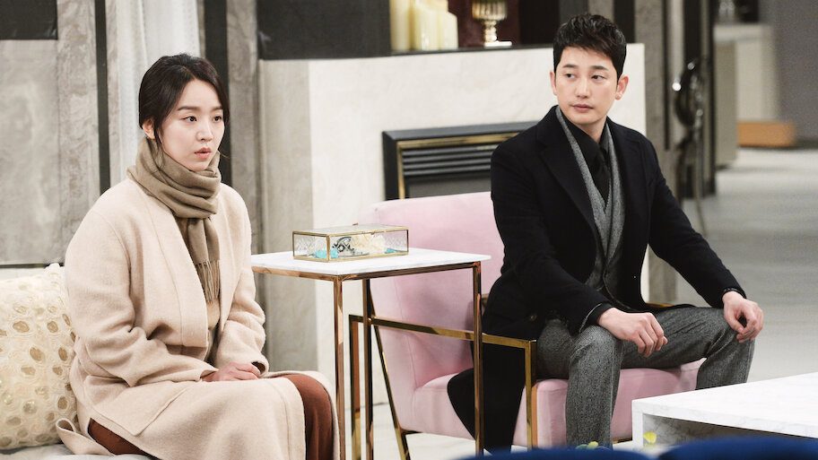 Poster My Golden Life menampilkan Shin Hye-sun dan Park Si-hoo